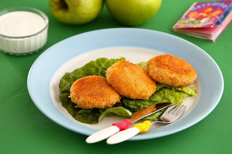 Морковно-яблочные котлеты