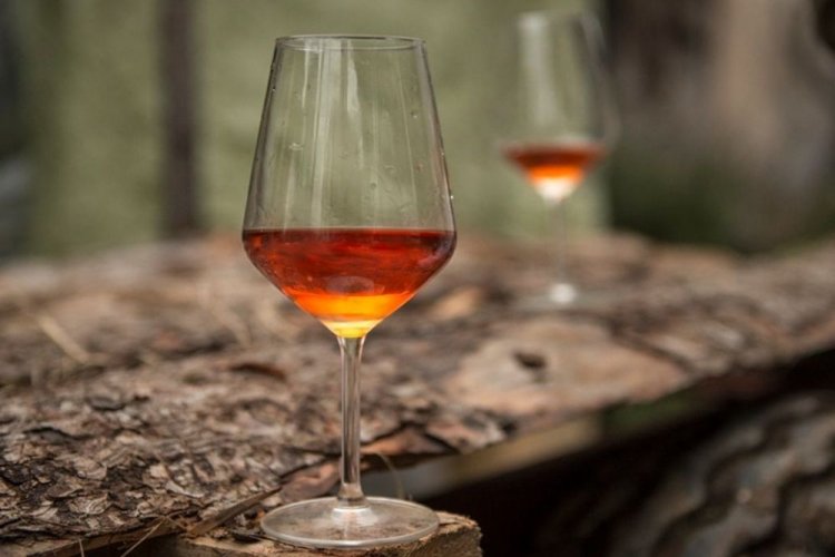 Вино из абрикосов и апельсинов