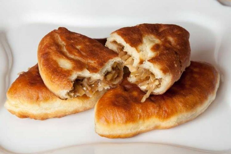 Жареные пирожки с капустой