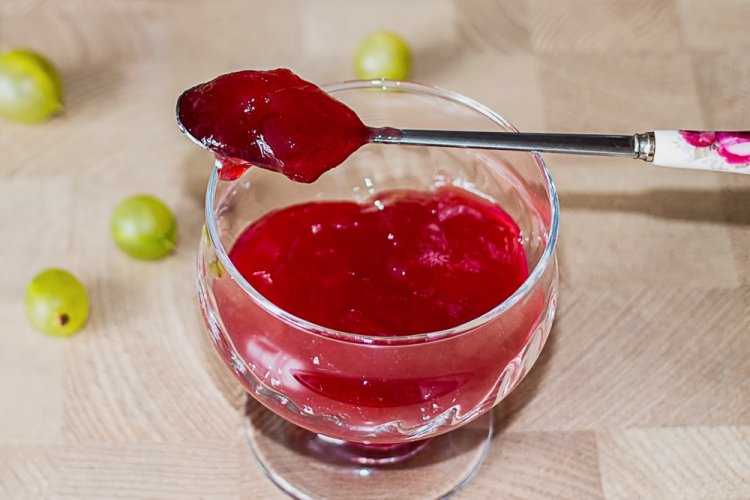 Конфитюр из малины и крыжовника