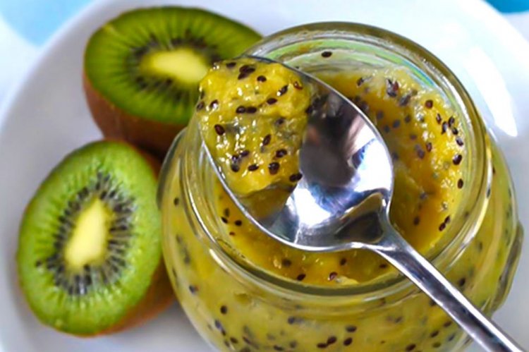 Конфитюр из крыжовника и киви