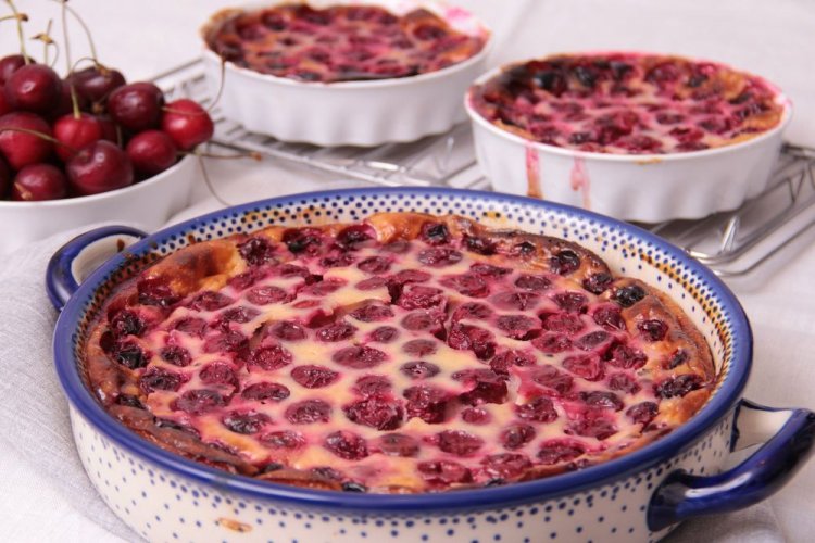 Клафути с вишней без сахара