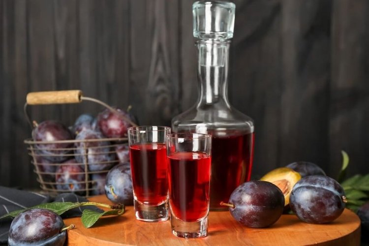 Вино из сливы со специями