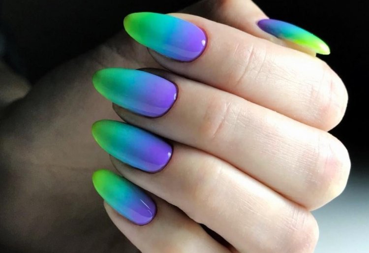 Весенний градиентный маникюр