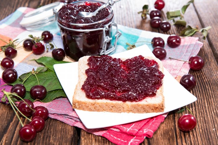 Повидло из вишни и груши