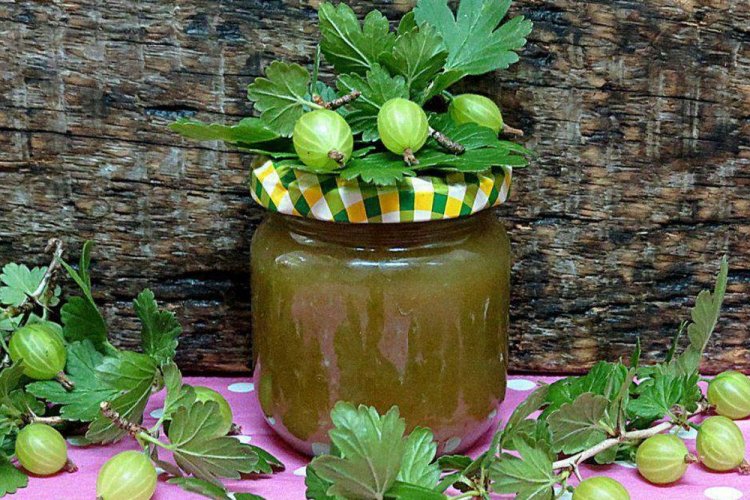 Желе из крыжовника с имбирем