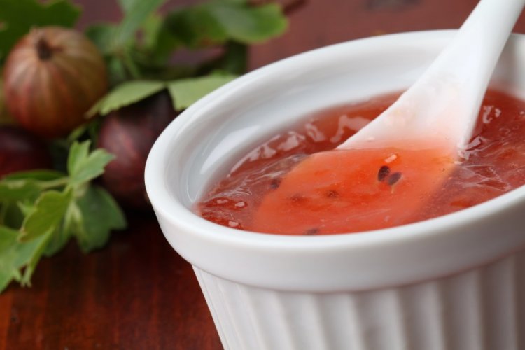 Ванильное повидло из крыжовника