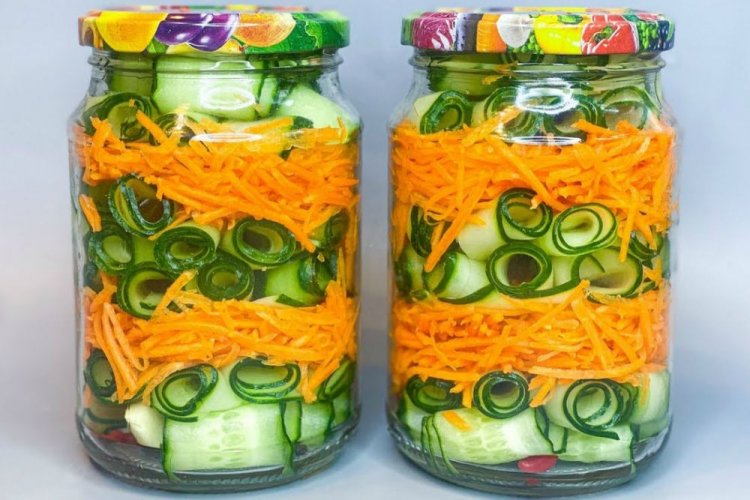 Огурцы рулетиками с морковью на зиму