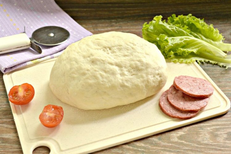 Дрожжевое тесто для пиццы на водке