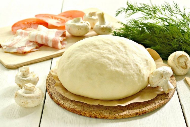 Бездрожжевое тесто для пиццы на кефире и сливочном масле