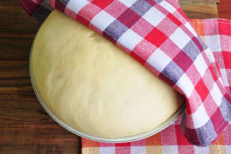 Тесто для пиццы на кефире и пиве