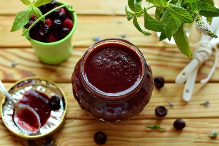 Варенье из ежевики и малины без косточек