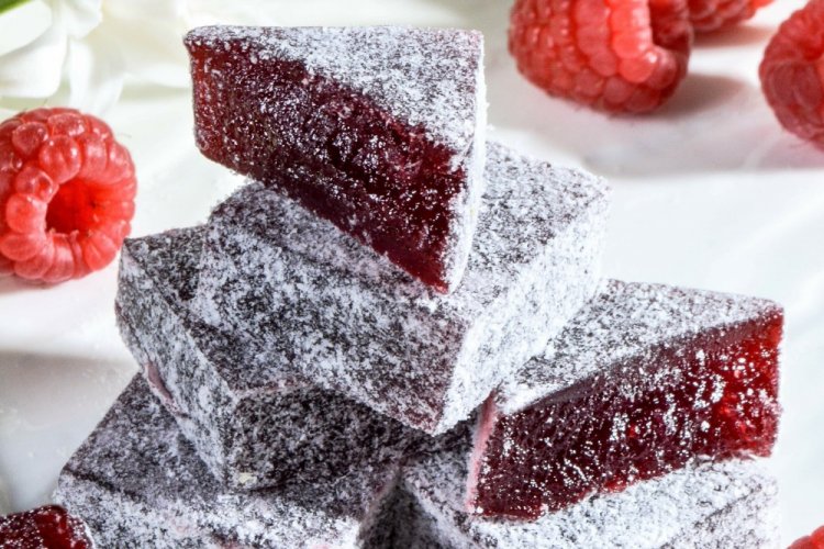 Мармелад из малины в сахарной пудре
