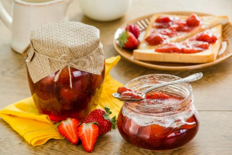 Клубника в собственном соку с агар-агаром