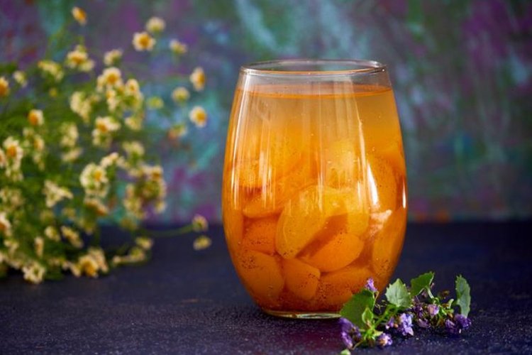 Ванильный компот из персиков