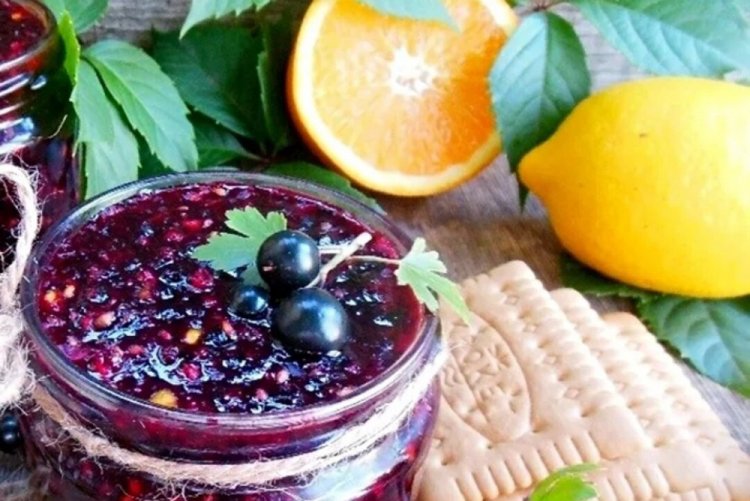 Варенье из черной смородины с лимоном без варки