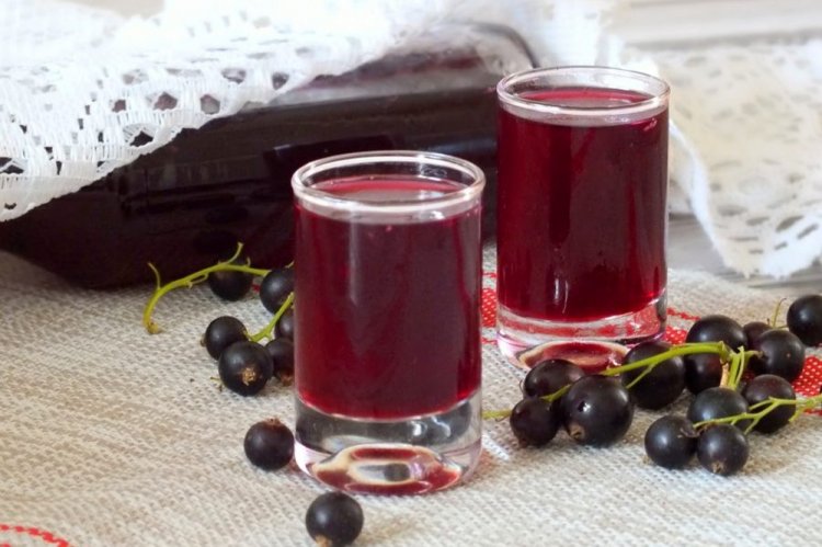 Ликер из черной смородины на спирту