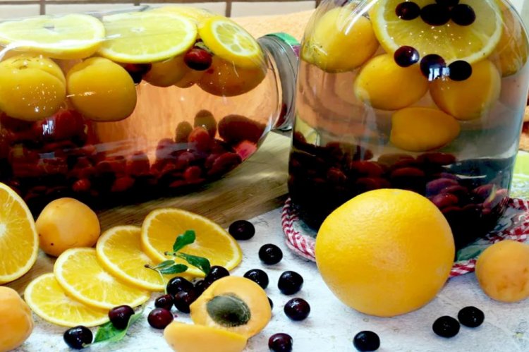 Компот из абрикосов, вишни и апельсина на зиму