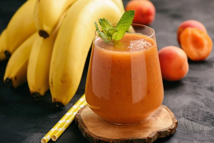Сок из абрикосов и бананов
