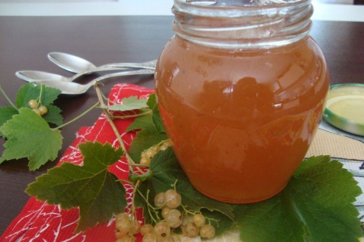 Джем-пятиминутка из белой смородины