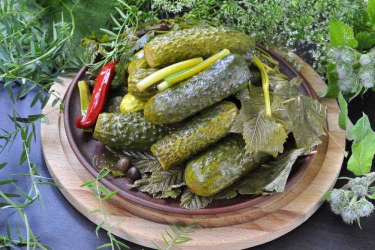 Огурцы холодным способом на зиму