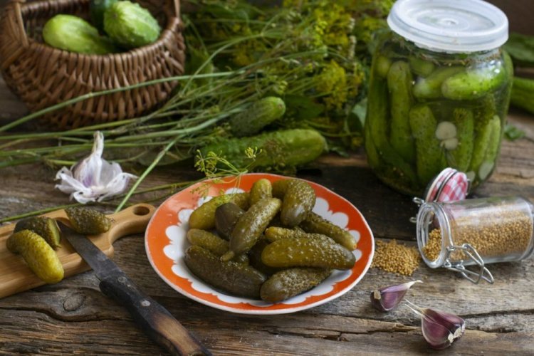 Квашеные огурцы с лимонной кислотой на зиму