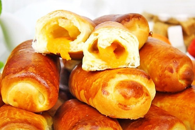 Пирожки с абрикосами на пиве