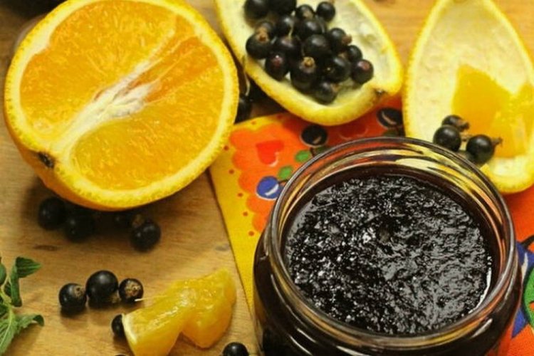 Повидло из черной смородины с апельсином