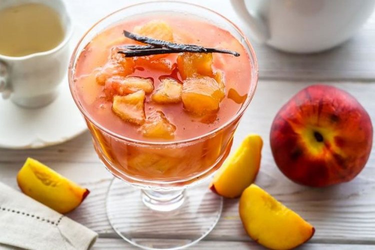 Ванильное варенье из нектаринов