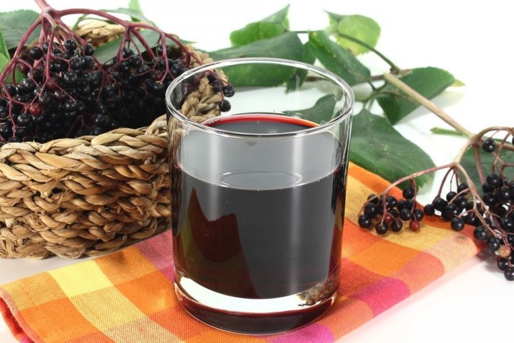 Компот из черноплодной рябины с лимонной кислотой
