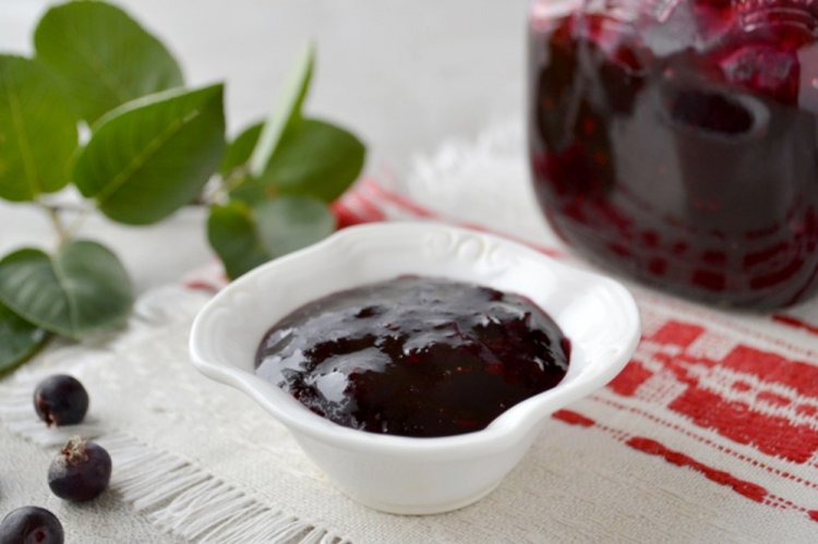 Джем из ирги с лимоном