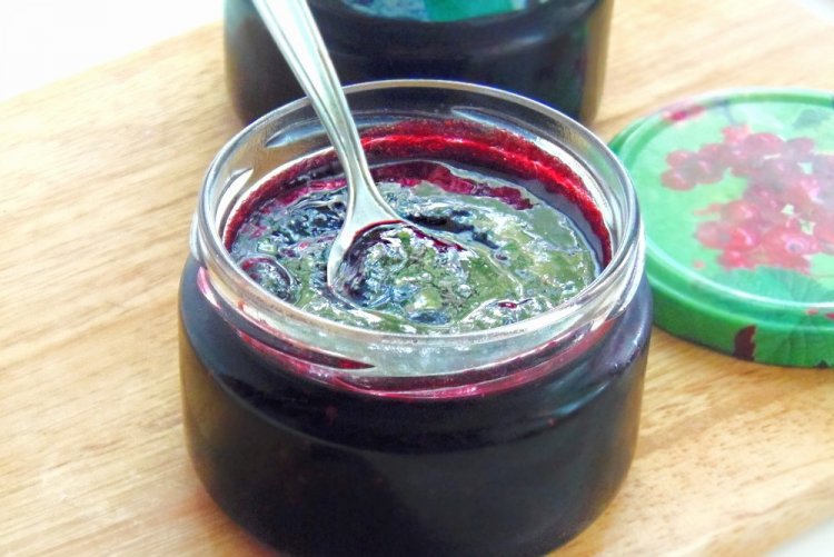 Джем из жимолости с желатином