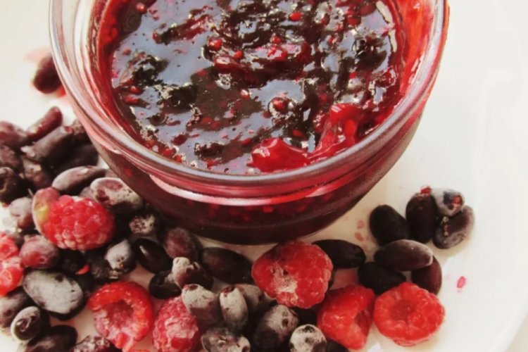 Джем из жимолости и малины