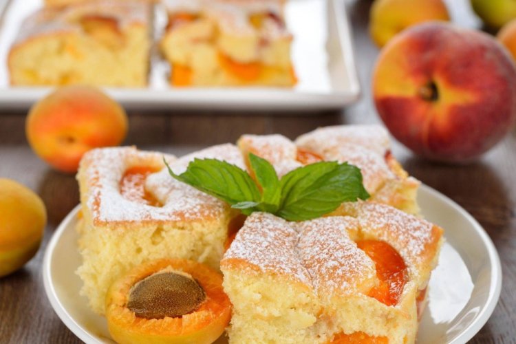 ПП-шарлотка с персиками на рисовой муке