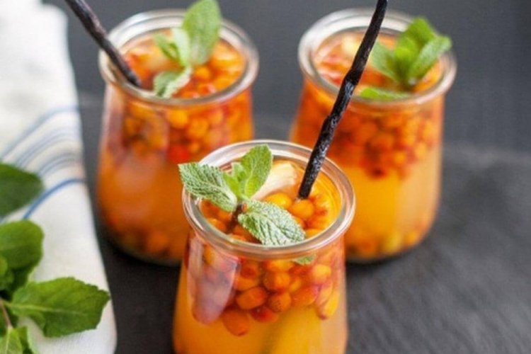 Компот из облепихи с лимоном