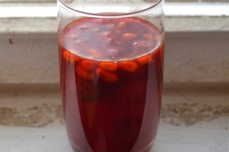 Компот из облепихи и вишни