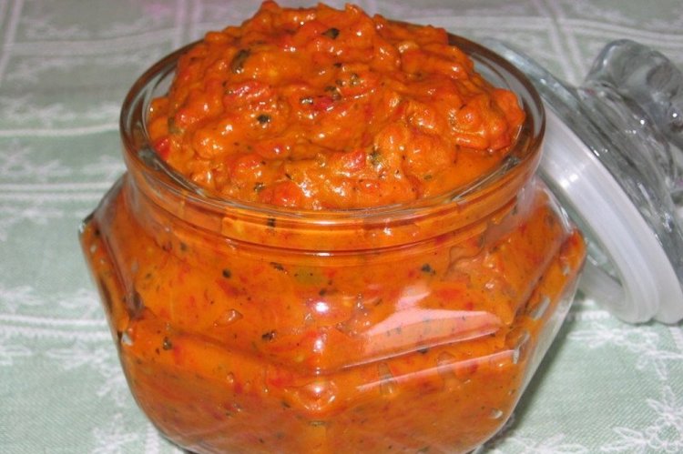 Икра из патиссонов с карри на зиму