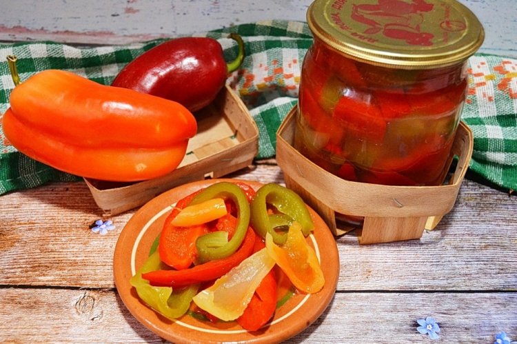 Маринованный перец с чесноком и горчицей на зиму