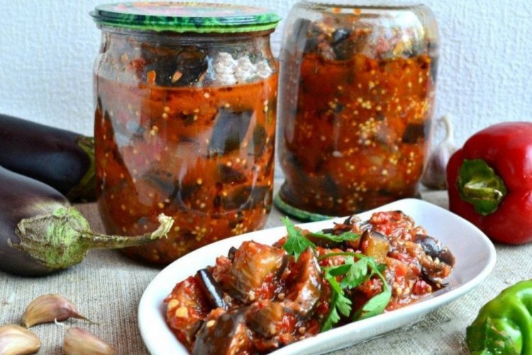 Лечо из баклажанов с кинзой на зиму