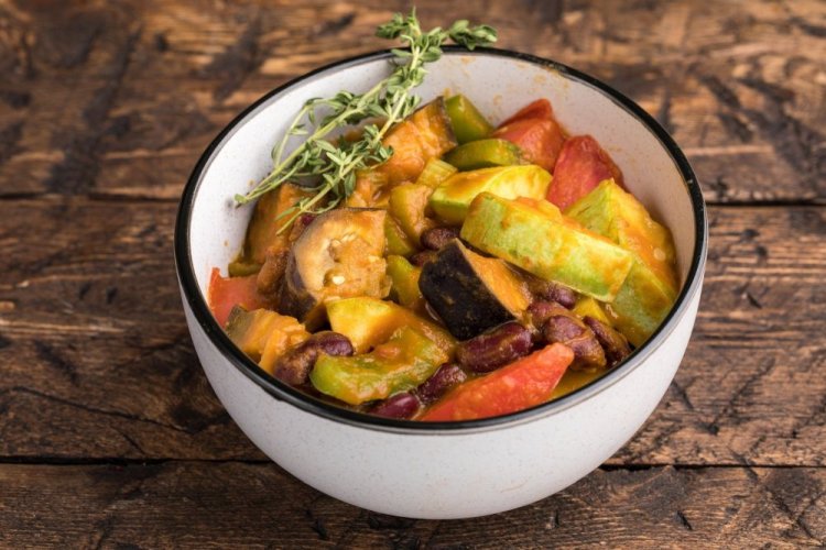 Соте из баклажанов с фасолью на зиму