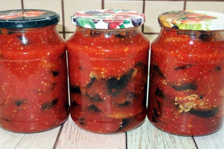 Баклажаны слайсами в аджике на зиму
