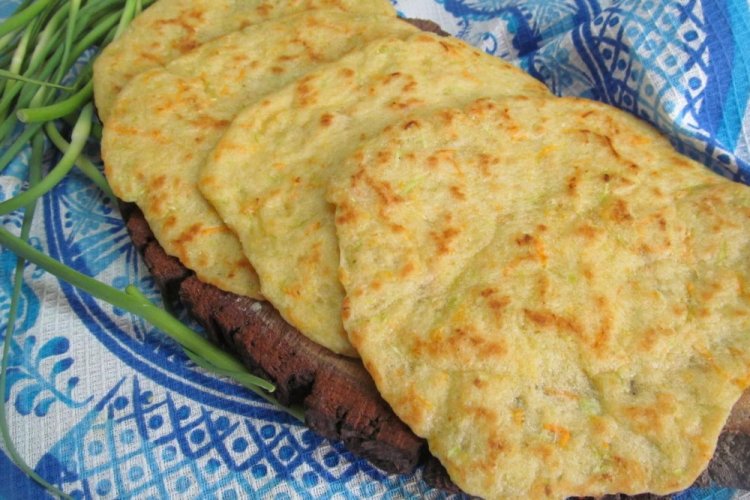 Лепешки из кабачков с копченой паприкой