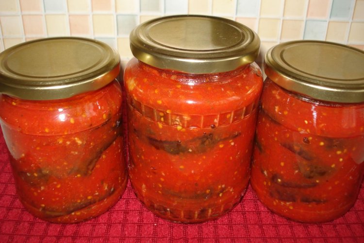 Рулетики из жареных баклажанов на зиму