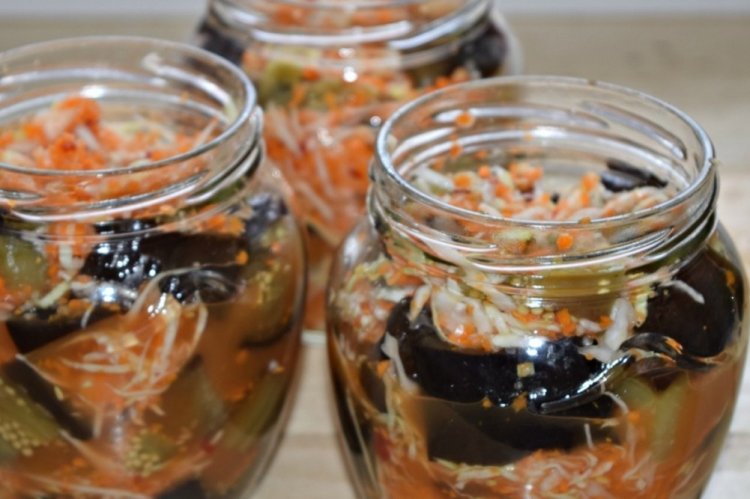 Баклажаны с капустой на зиму