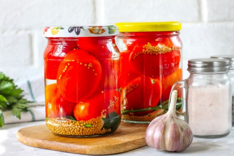 Пряные помидоры по-грузински с горчицей