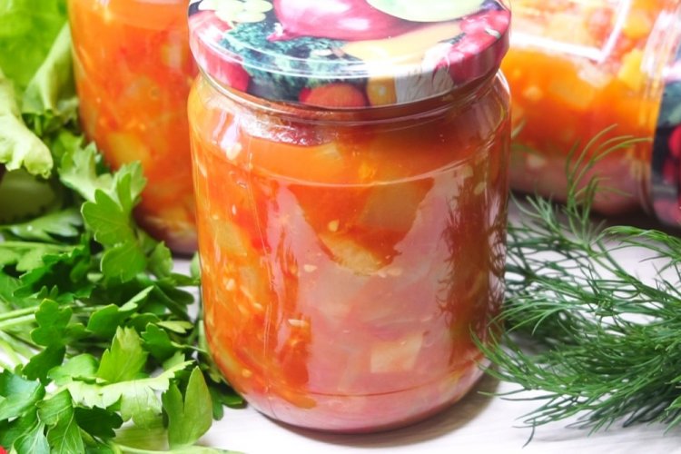 «Юрча» из кабачков с яблочным уксусом на зиму