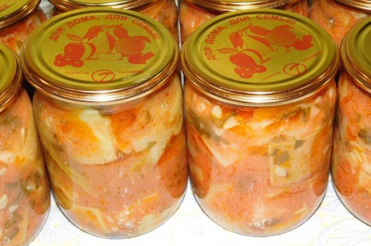 «Юрча» из кабачков с кинзой на зиму