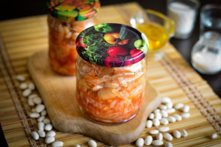 Салат по-кубански с фасолью