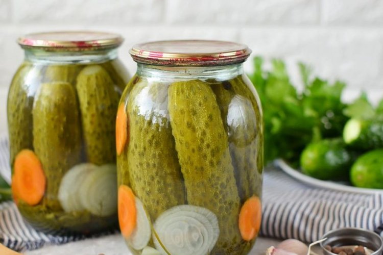Огурцы по-болгарски с тройной заливкой