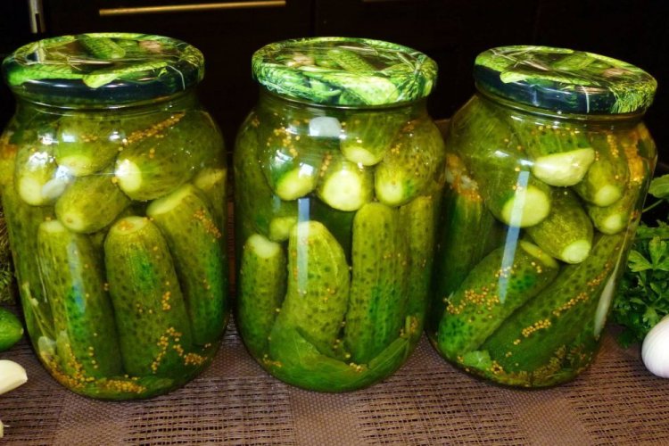 Огурцы по-болгарски с семенами горчицы на зиму